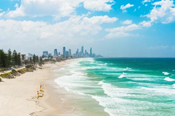 Zelfklevend Fotobehang Gold Coast city with Surfer Paradise beach in Australia © Fyle