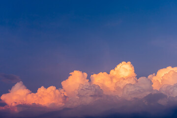 twilight sky and cloud at morning background image