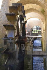 &nbsp;roue &agrave; aubes &agrave; La Grande Forge de Buffon