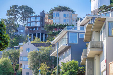 Fototapeta na wymiar Apartment buildings on a slope at San Francisco, California
