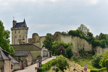 Fototapeta na wymiar Frankreich - Chinon - Burg Chinon am Fluss Vienne