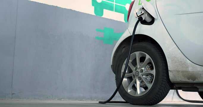 charging an electric vehicle with a fast charger