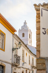 Fototapeta na wymiar calles del casc historico de lagos, Portugal