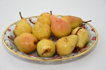 Mixed platter with yellow pears