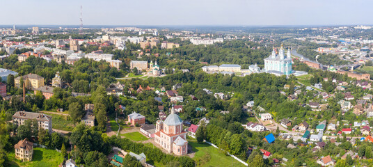 Obraz premium Panoramic aerial view of Smolensk, Georgievskaya church and Uspensky cathedral on sunny summer day. Russia..