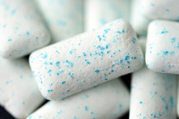 sweeteners  white chewing gum  