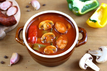 Letcho with peppers, zucchini, sausage and mushrooms
