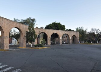 Fototapeta na wymiar Morelia, Mexico, old viaduct.
