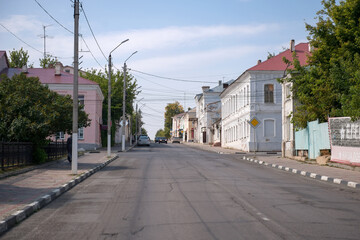 Fototapeta na wymiar YELETS, Residential buildings on Kommunarov street on a summer day