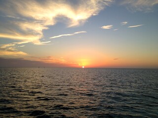 Obraz premium sunset in the sea