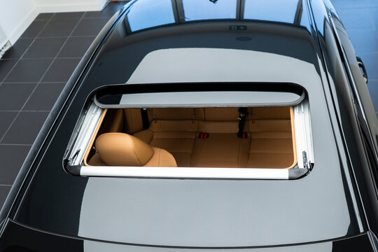 sunroof in the car
