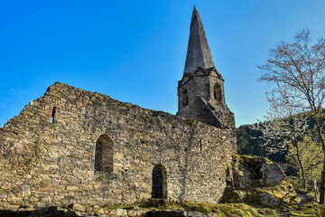 Gossam, Burgkirche, Burgkirchlein, Wachau, Kirche, Ruine, Lost Place, Urban Exploring, Urbex, Emmersdorf, Pankraz, unfröhliche Kinder, Kirchenruine, Mittelalter, eingestürzt, Wallfahrtsort, Pilgerweg,