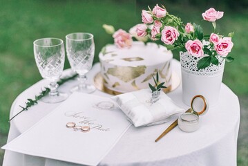 wedding table decoration