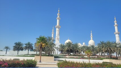 Fototapeta na wymiar mosque country in dubai