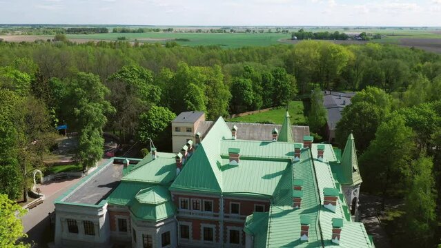 Manor-park Complex Gatowski-Poklevsky-Kozell Estate On Bank Of River Dobosna. Krasny Bereg Red Beach. Zhlobin district. RED BEACH VILLAGE. The city Krasnyj bereg.
