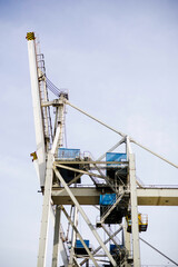 Fototapeta na wymiar crane on the site
