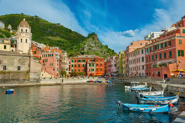 Idyllic landscape of Vernazza village, Cinque Terre, Italy