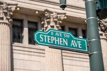 Obraz premium Historic Stephen Ave sign for Calgary\'s downtown pedestrian mall.