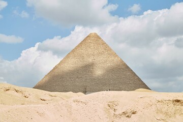 Fototapeta na wymiar The Great Pyramid of Khufu at Giza, Egypt