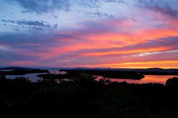 展望台から望む英虞湾の夕日