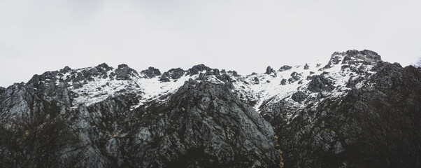 Profile of a snowy mountain range