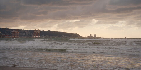 Obraz premium Mediterranean Sea nasty day off the coast of Haifa