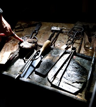 Outils souffleur de verre - ciseaux pince - artisanat
