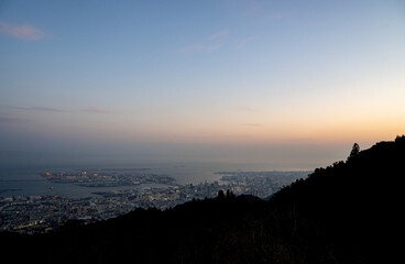 掬星台から望む神戸市街