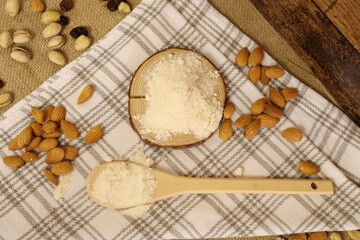Harina de almendras