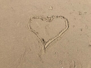 heart on sand