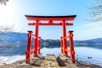 初春の箱根神社　平和の鳥居　神奈川県箱根町　Hakone Shrine in early spring. 
Torii of Peace. Kanagawa-ken Hakone town.
