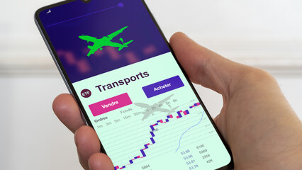 Investir dans un ETF Transports. Diversifier son investissement s'exposer à un fonds thématique. Acheter un fonds en bourse. Spéculer sur la thématique. Texte en français.