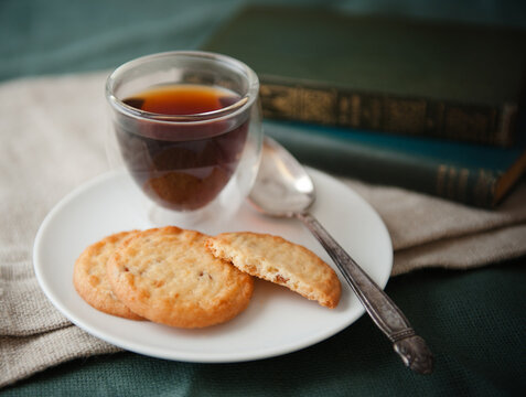 Espresso in a glass with biscuits