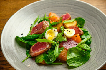 Carpaccio with eggs