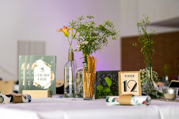 Table decoration with a touch of art déco style