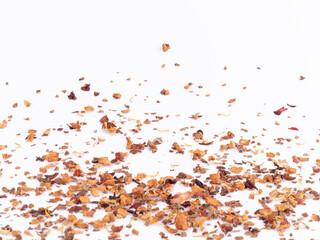 Tee gewürz auf weißen Hintergrund