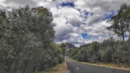 road to the mountains