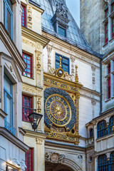 Fototapeta na wymiar Gros-Horloge clock in Rouen, Normandy