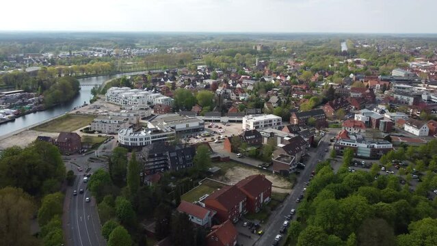 Stadt Lingen an der Ems - Luftaufnahme Kanal
