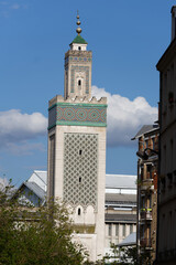 Fototapeta premium Great Mosque of Paris - Muslim temple in France. It was founded in 1926 as a token of gratitude to the Muslim tirailleurs .