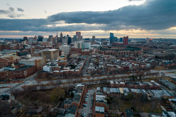 Obraz premium Aerial Drone View of Baltimore City Downtown at Sunrise