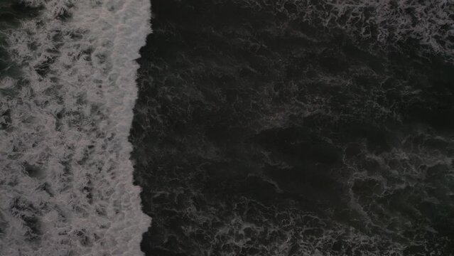 mar con olas 
