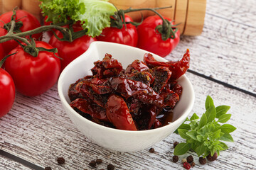 Sun dried tomato with olive oil