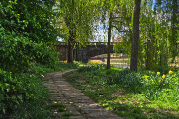 Green route around Strasbourg on the river