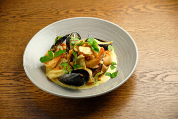 Salad with mussels vegetables