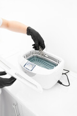 Cleaning systems for medical instruments. Ultrasonic cleaner