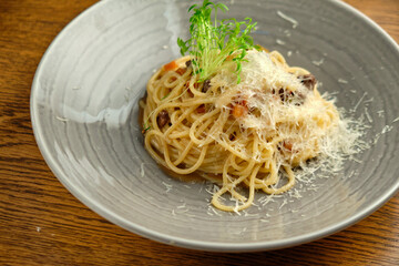 Spaghetti pasta with tomato sauce, mozzarella cheese