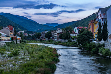 Fototapeta na wymiar view of the river in Asenovgrad