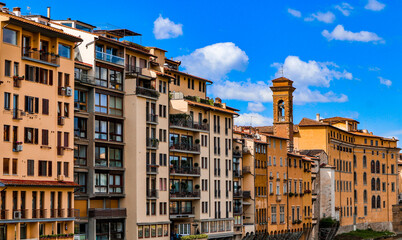 Fototapeta na wymiar houses in Florence, italy