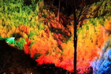 氷柱　ライトアップ